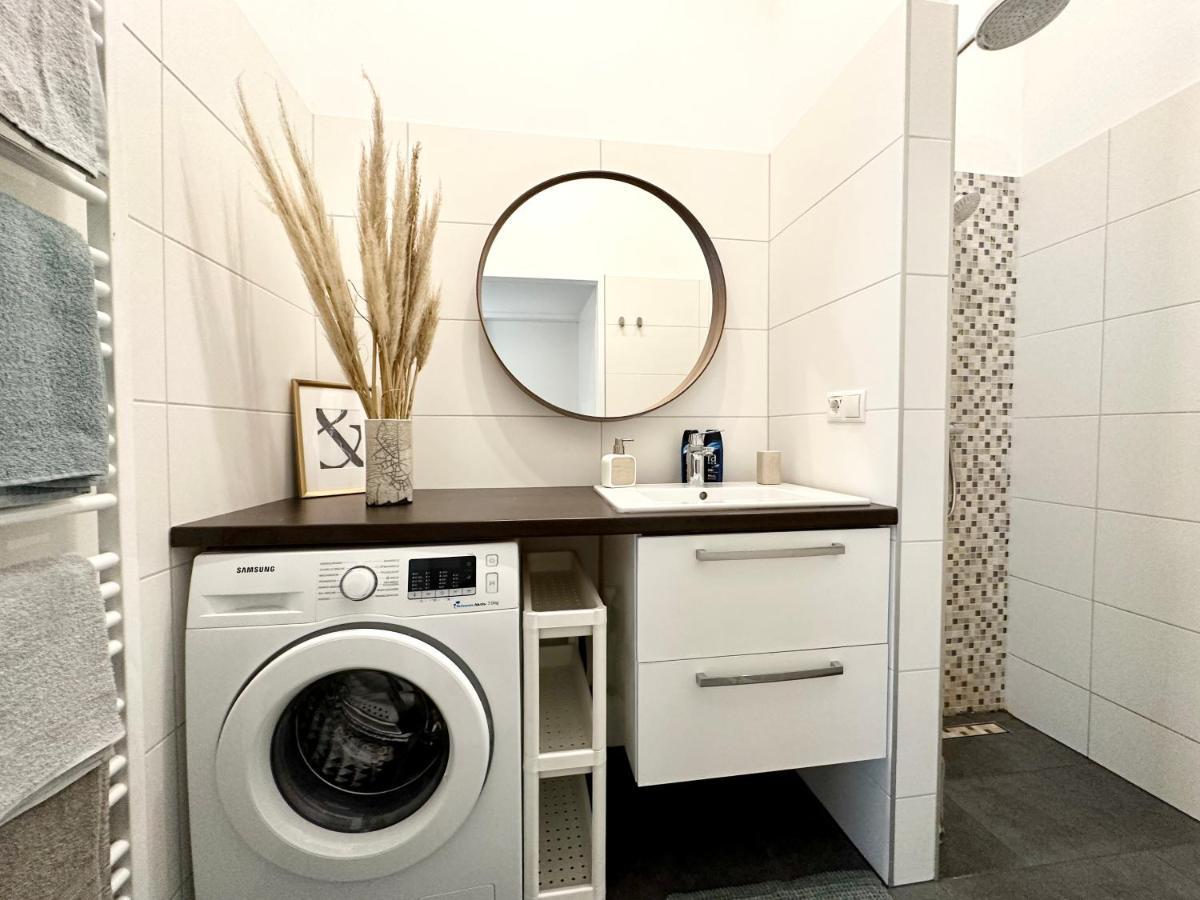 Book-A-Room Panda-Apartments Vienne Extérieur photo